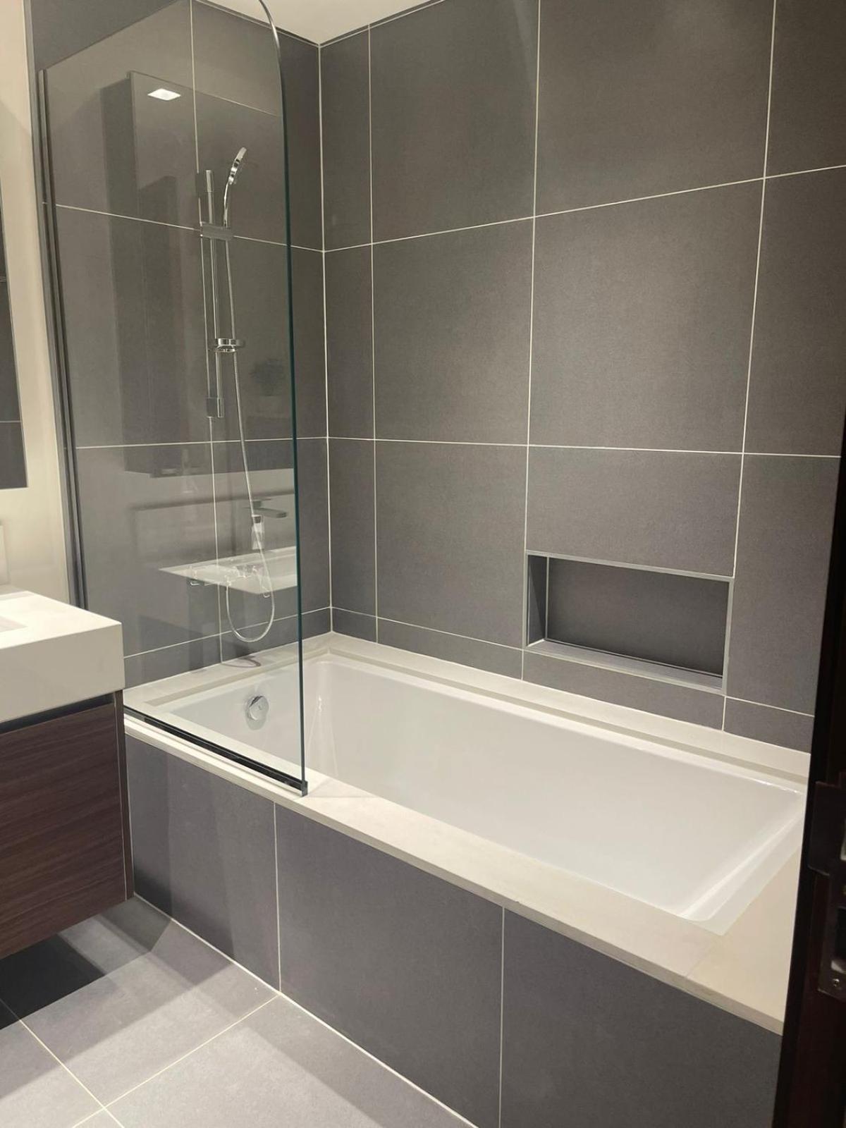 Serene 2bdr With Scenery In Creek Edge- Creek Harbour Apartment Dubai