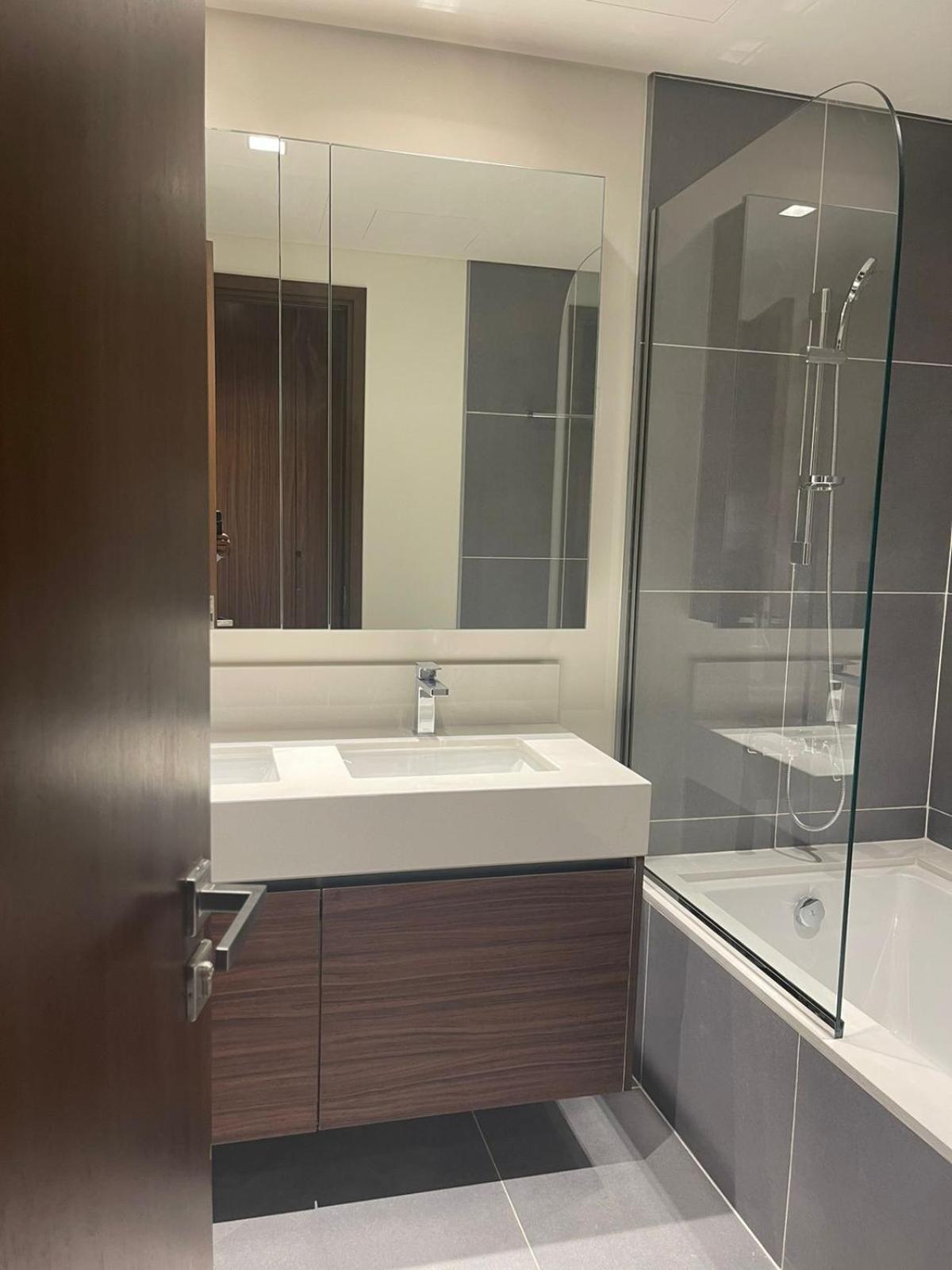 Serene 2bdr With Scenery In Creek Edge- Creek Harbour * Dubai